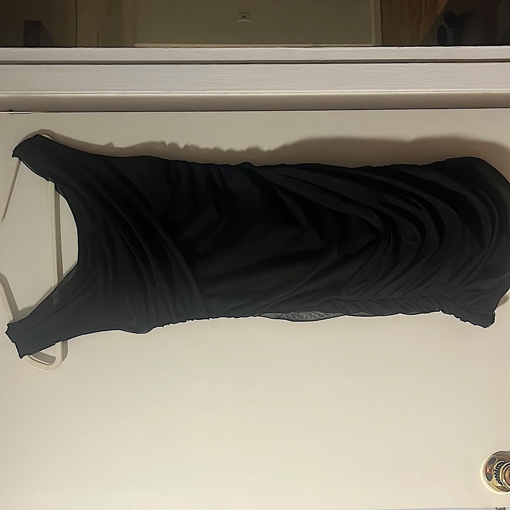 Perfect black dress for a night out or formal event!